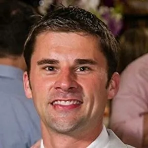 Peter Hollins