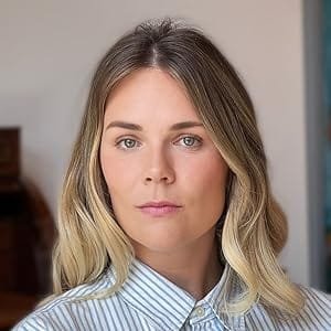 Caro Claire Burke